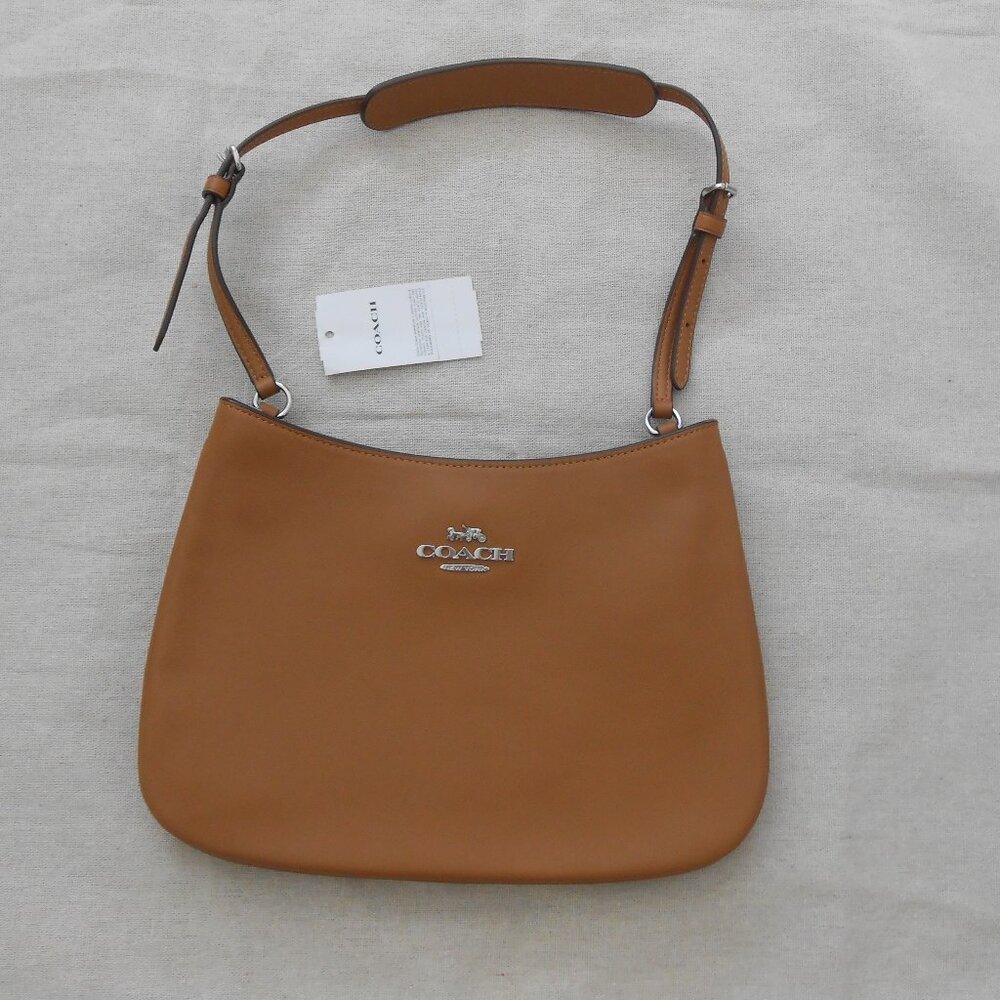 New COACH Tan Brown Penelope Smooth Leather Shoulder Bag  10" W X 7" H